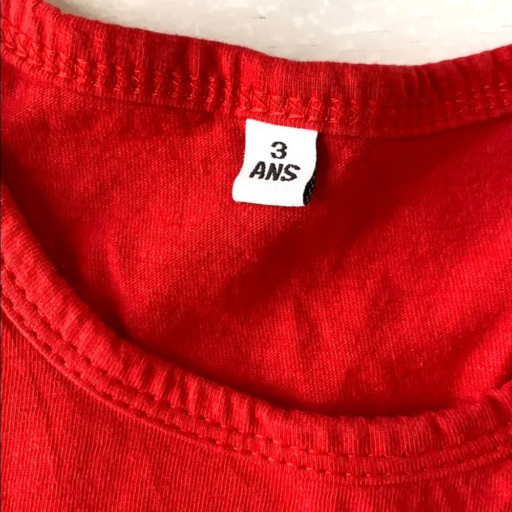 Boys 3T Red Tank Top Uniqlo 100% Cotton Toddler Kids Shirt